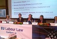 Konferencja na temat prawa pracy 21 października 2013 r., fot. MPiPS